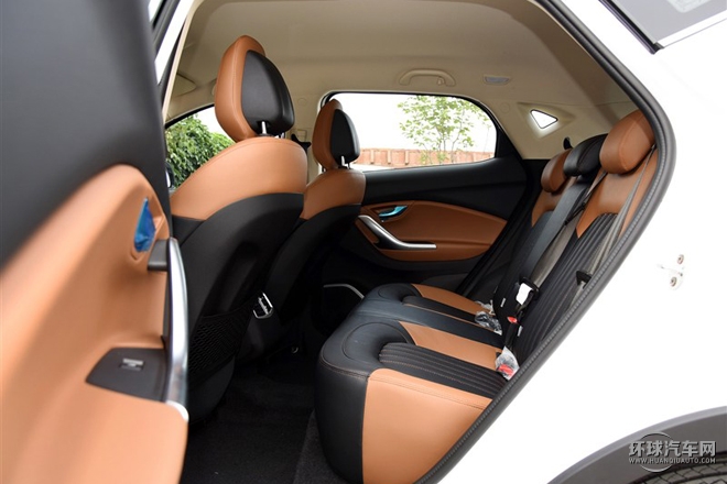 2015款 1.5T 手動精英型