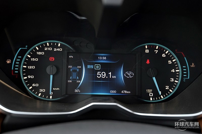 2015款 1.5T 手動舒適型