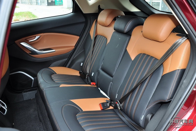 2015款 1.5T 自動豪華型