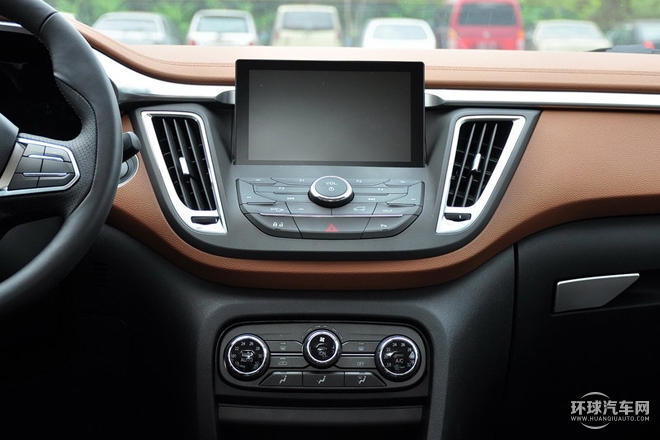 2015款 1.5T 自動豪華型