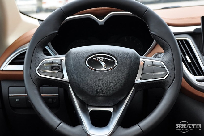 2015款 1.5T 自動豪華型