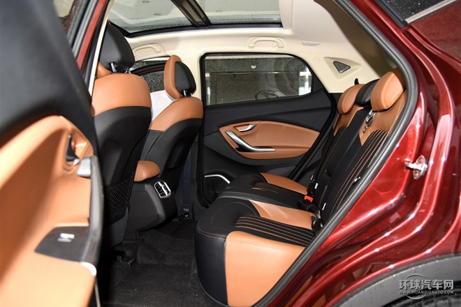 2015款 1.5T 自動尊貴型