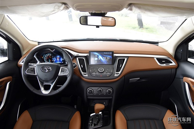 2015款 1.5T 自動尊貴型