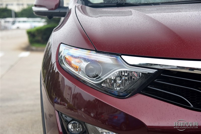 2015款 1.5T 自動尊貴型