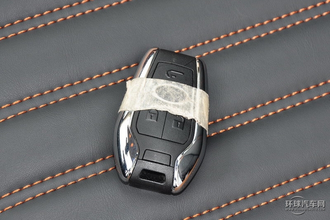 2015款 2.0T 手動運動豪華型