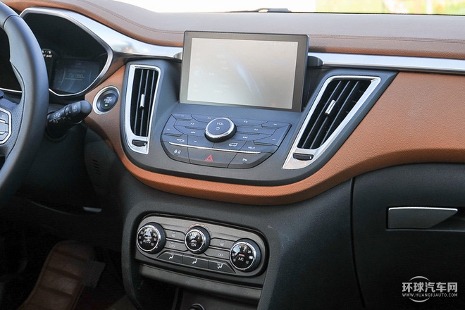 2015款 2.0T 手動運動旗艦型