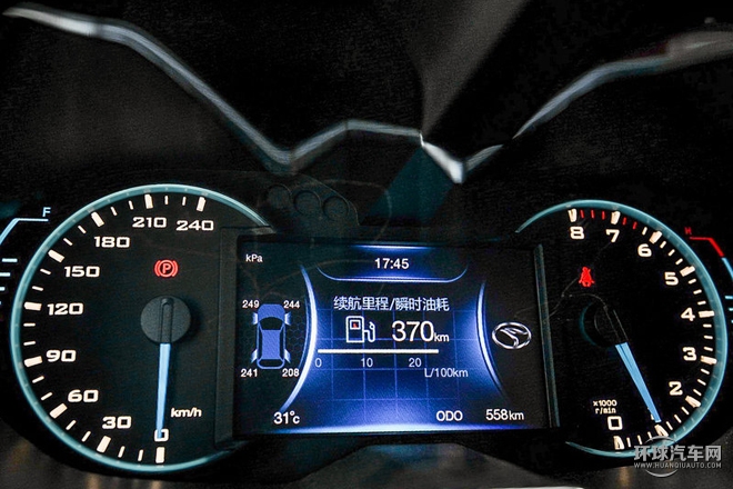 2015款 2.0T 手動(dòng)運(yùn)動(dòng)旗艦型