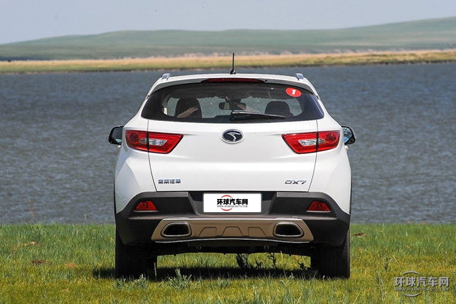 2015款 2.0T 手動運動旗艦型