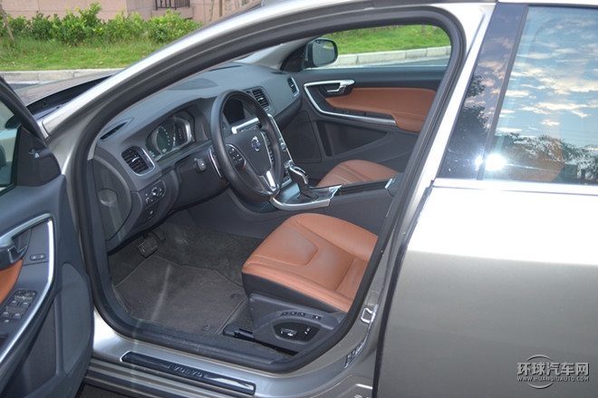 2015款2.0T手自一體T5智越版