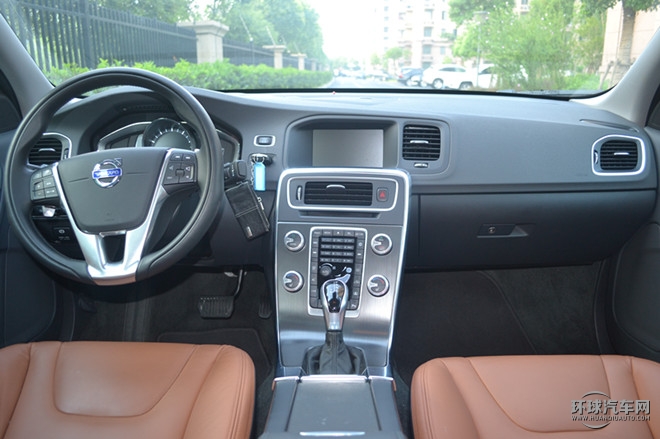 2015款2.0T手自一體T5智越版