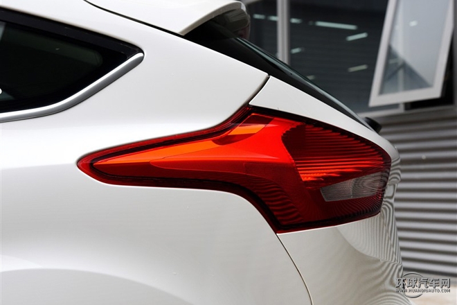 2015款 兩廂 1.5L GTDi 自動(dòng)精英型