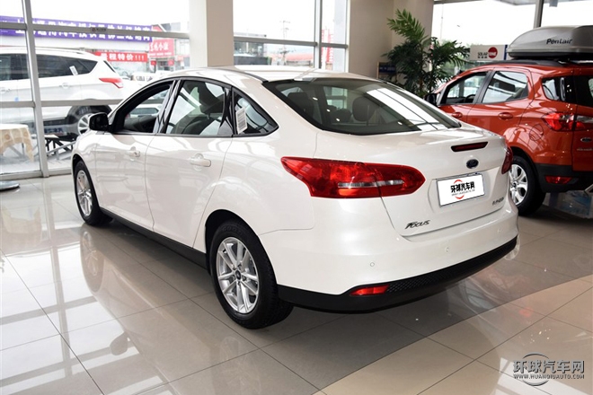 2015款 兩廂 1.6L 自動風(fēng)尚型