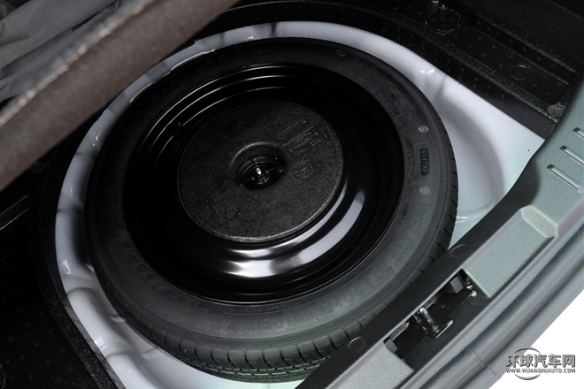 2015款 兩廂 1.6L 自動(dòng)舒適型