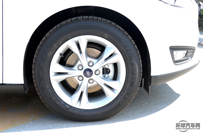 2015款 兩廂 1.6L 自動(dòng)舒適型