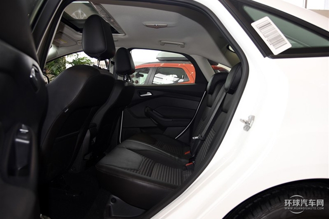 2015款 三廂 1.6L 自動風尚型