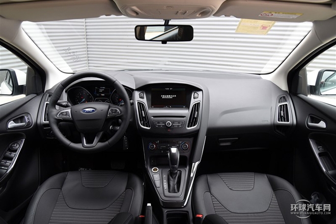 2015款 三廂 1.6L 自動(dòng)舒適型