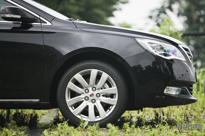 2015款 1.8T 豪華版