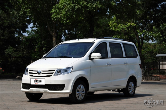 2015款 1.2L 紀(jì)念版 標(biāo)準(zhǔn)型