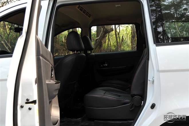 2015款 1.2L 紀(jì)念版 舒適型