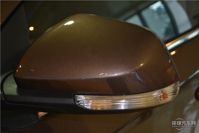 2015款 1.5TGI TST豪華版