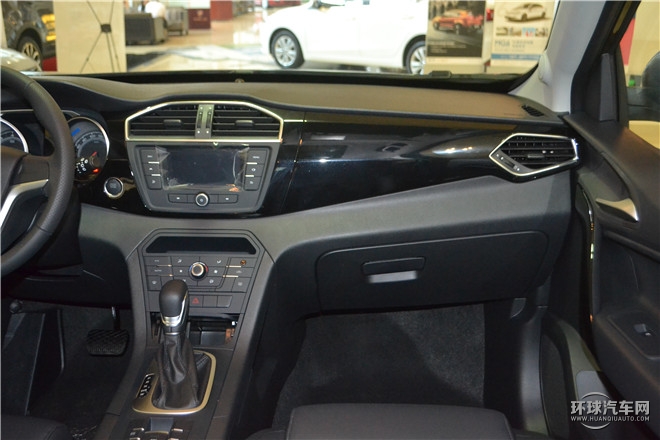 2015款 1.5TGI TST豪華版