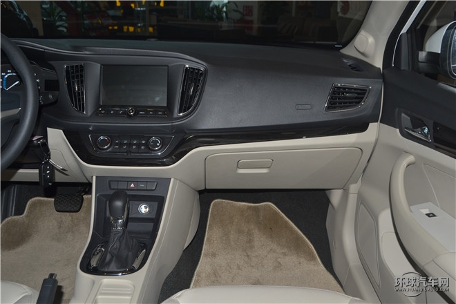 榮威360T 1.5T 自動(dòng)豪華版