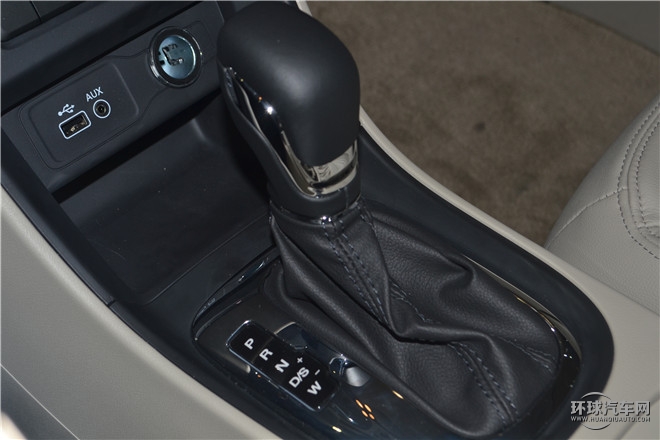 榮威360T 1.5T 自動豪華版