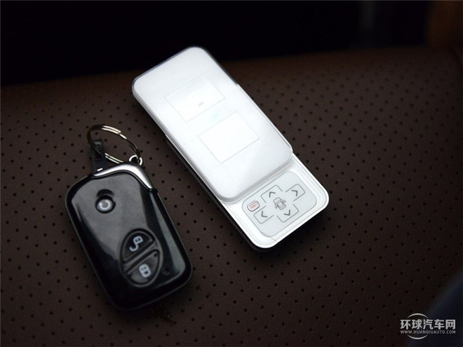 2015款 2.0T 四驅(qū)尊貴型