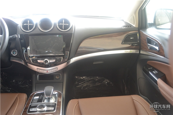 2015款 2.0T 四驅精英型