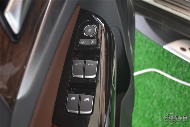 2015款 2.0T 四驅精英型