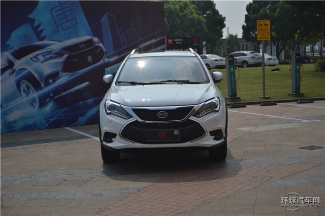 2015款 2.0T 四驅(qū)豪華型