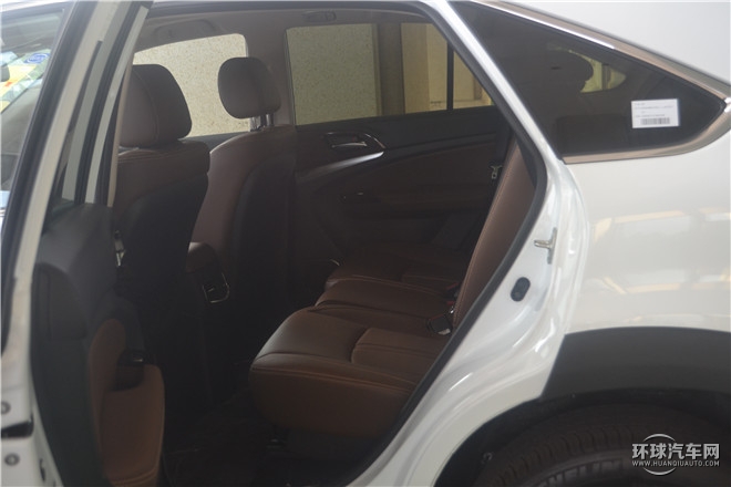 2015款 2.0T 四驅豪華型