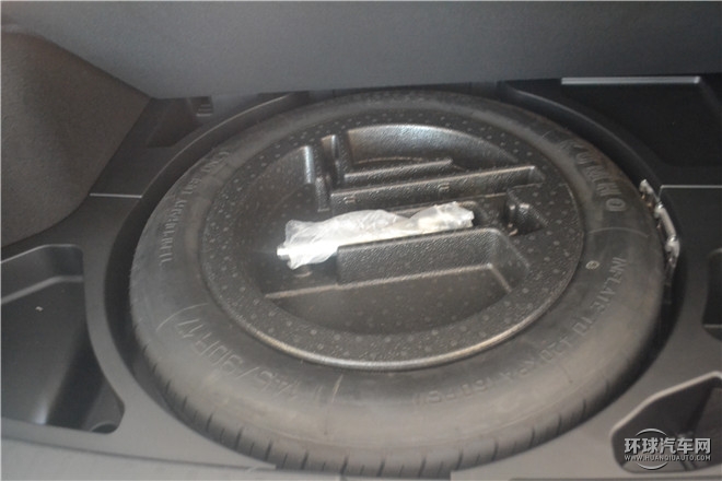 2015款 2.0T 四驅(qū)旗艦型