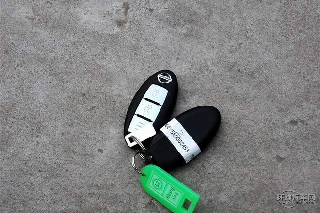 2015款 2.5L CVT領先MAX版 4WD