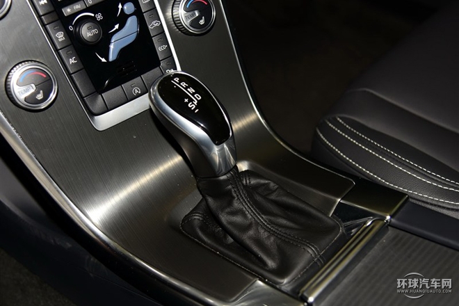 2016款 2.0T T5 智遠版