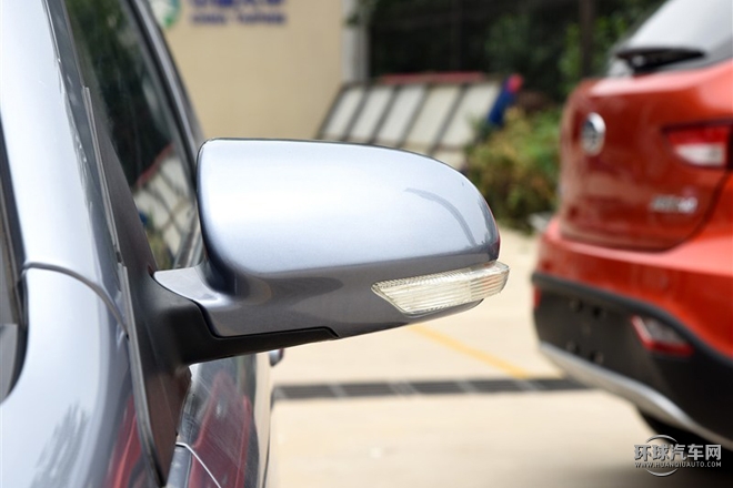 2015款 1.5L 自動精英型