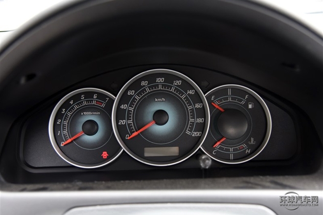 2015款 1.5L 自動(dòng)進(jìn)取型