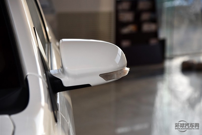 2015款 1.5L 自動標準型