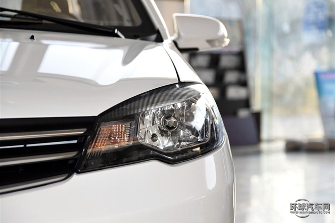 2015款 1.5L 自動標準型