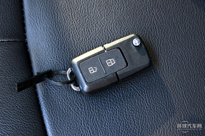 2015款 1.5T 手動精英型