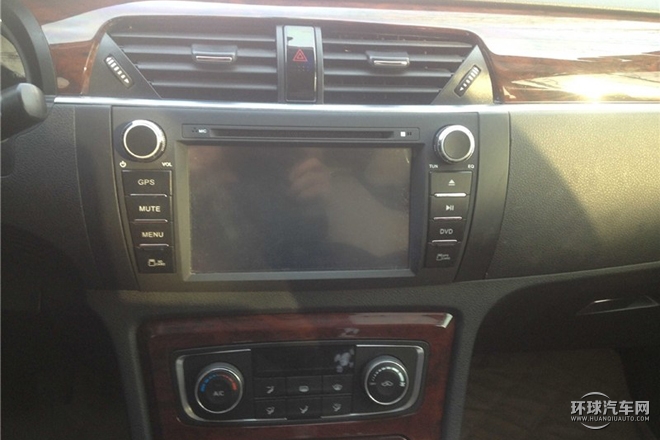 2015款 1.5T 手動精英型