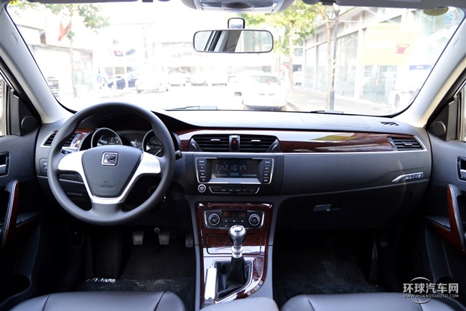 2015款 1.5T 手動(dòng)精英型