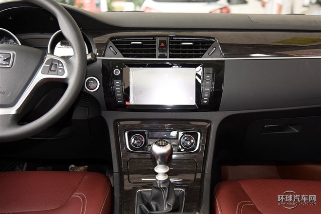 2015款 1.5T 手動旗艦型