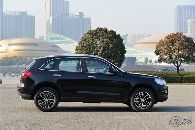 2015款 1.5T 手動旗艦型