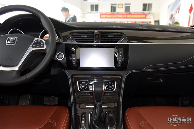 2015款 2.0T 自動豪華型