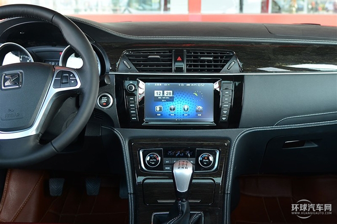 2015款 2.0T 自動旗艦型