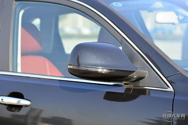 2015款 2.0T 自動旗艦型