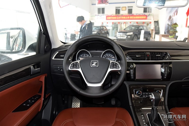 2015款 2.0T 自動尊貴型