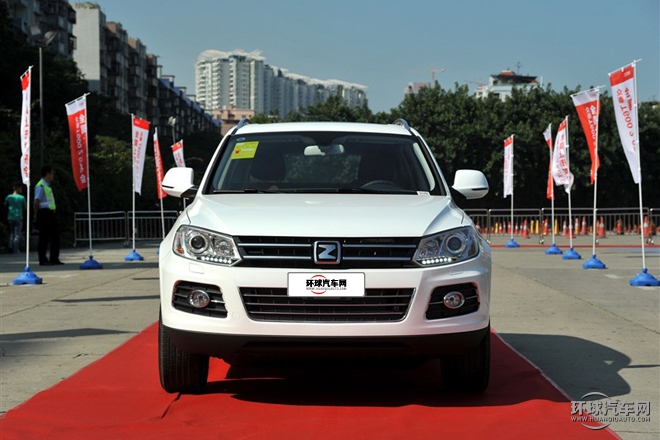 2015款 2.0T 自動尊貴型