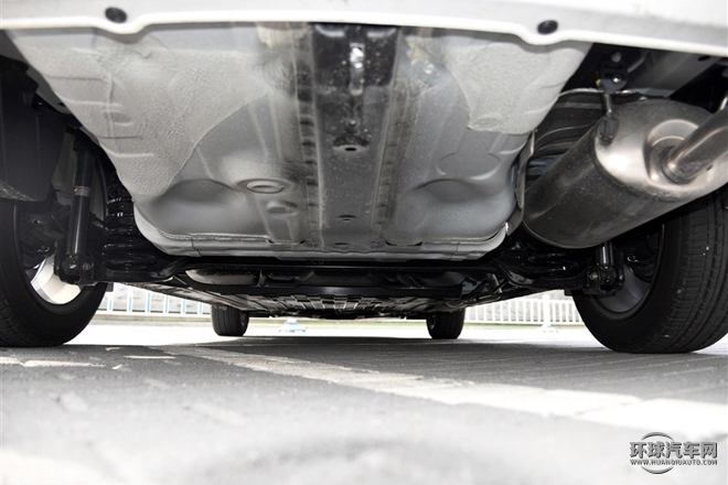 2015款 1.5L CVT豪華版